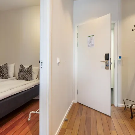 Apartman New! Sea Front Apt. With Terrace Above The Sea!